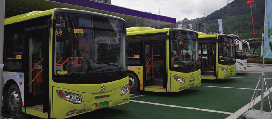 公交集團、出租車及汽車租賃公司、物流公司、車企等專用充電建站；學(xué)校、醫(yī)院、私企、國企、事業(yè)單位等配套設(shè)施建站